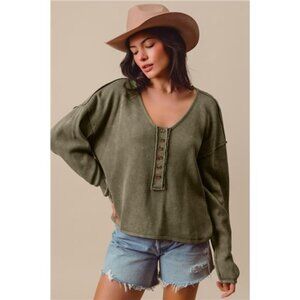 ✨NWT SO ME Frayed Cut Mineral Washed Deep V Neck Waffle Top